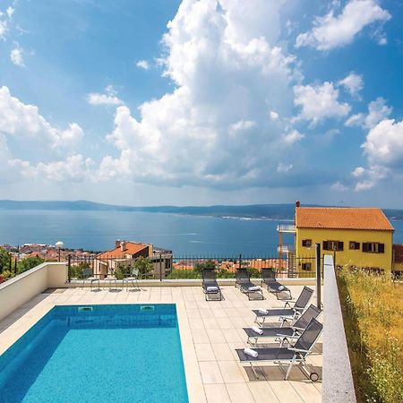 Cozy Apartment In Crikvenica With House Sea View 外观 照片