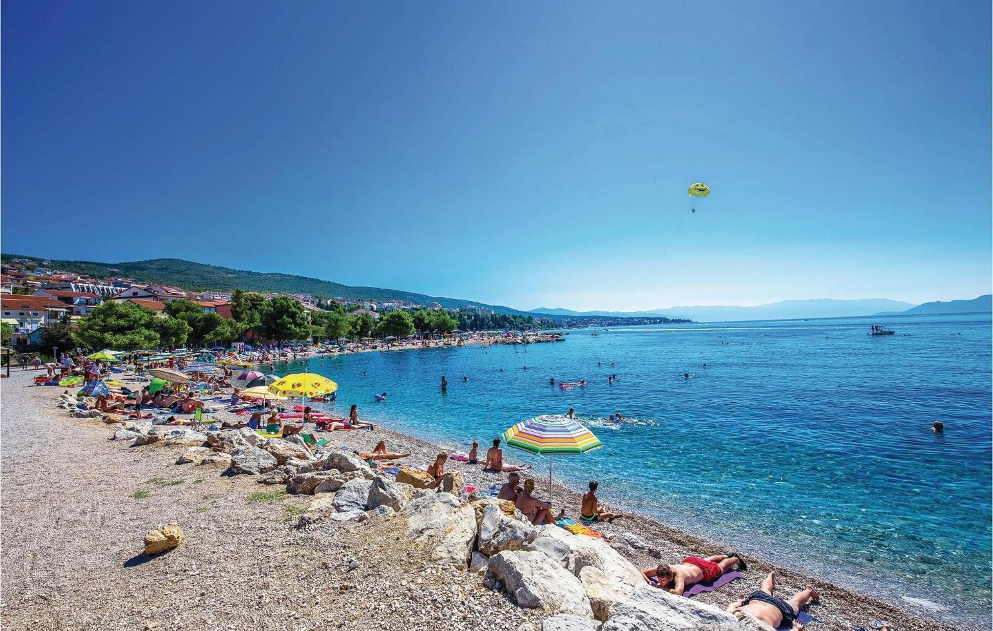 Cozy Apartment In Crikvenica With House Sea View 外观 照片